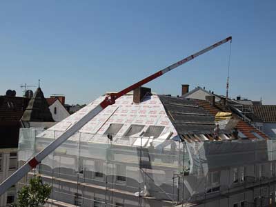 betriebshaftpflicht-fuer-dachdecker-sachschaden Betriebshaftpflichtversicherung für Dachdecker