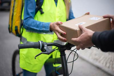 betriebshaftpflicht-kurierdienst-fahrradkurier Betriebshaftpflicht für Kurierdienst schützt bei Sachschaden durch Fahrradkurier