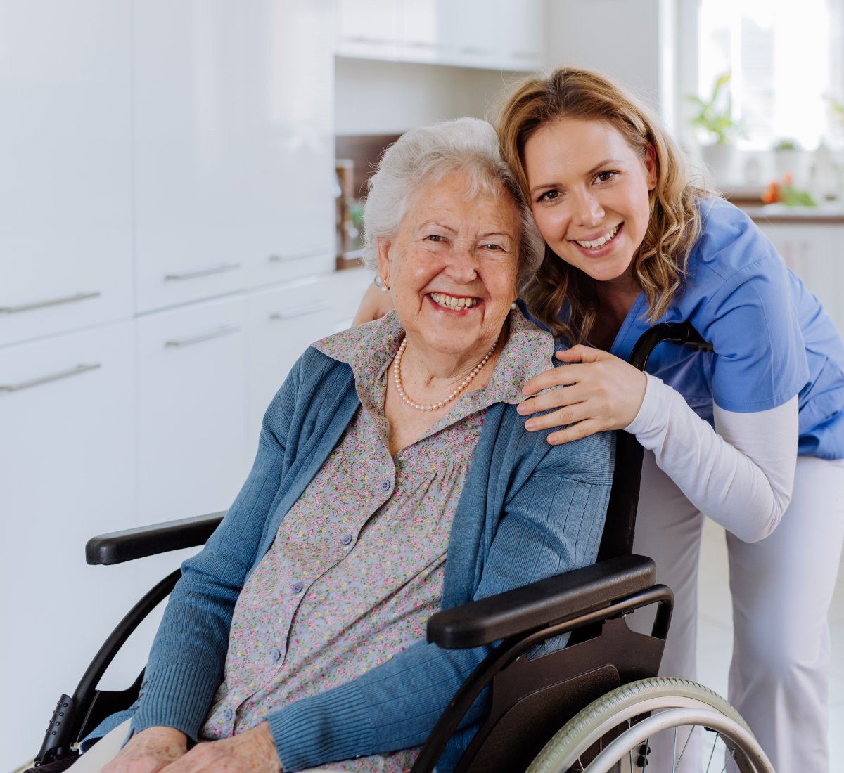 haftpflicht-krankenschwester-krankenpfleger Krankenschwester bei der Arbeit, Berufshaftpflicht für Krankenschwestern und Krankenpfleger