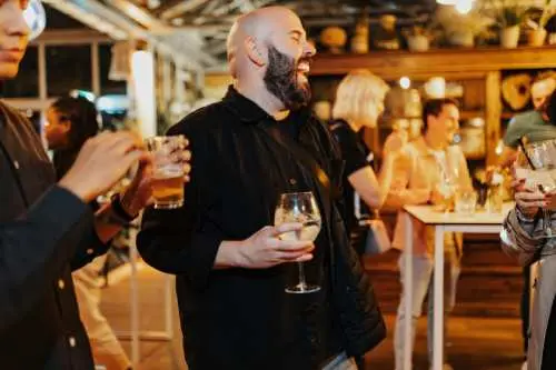 Betriebshaftpflicht für Catering / Partyservice schützt bei Personenschaden.