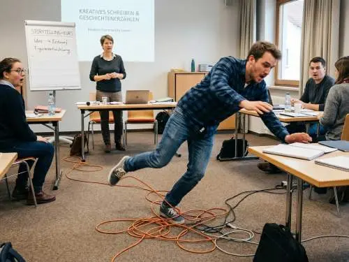 berufshaftpflicht-kursleiter-persondenschaden Berufshaftpflicht für Kursleiter deckt Personenschaden ab.